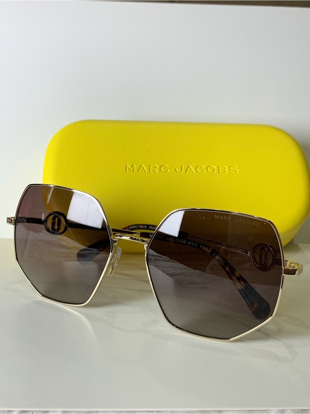Marc Jacobs Sunglasses 730/S style 006J Gold Havan